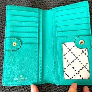 Beautiful Kate Spade Teal Wallet Great condition!